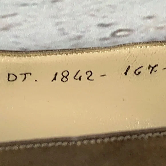 Salvatore Ferragamo vintage brown & black shoes size 8 - Picture 10 of 12